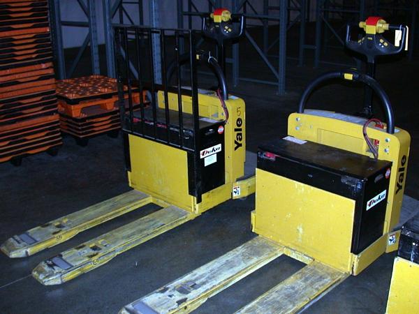allet Jack, Ser. #A896N037202, 24 volts, 6000 LB capacity