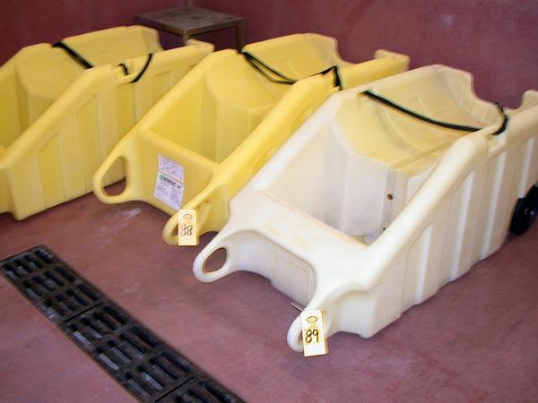 2.5'' X 26.5'', 70 gallon capacity