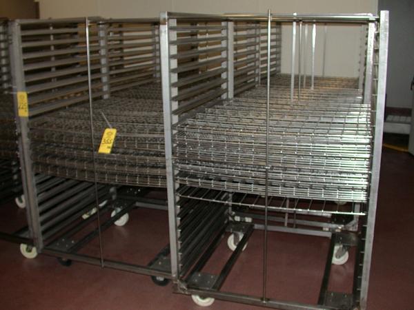 ' L, 21 shelves, 3'' between shelf