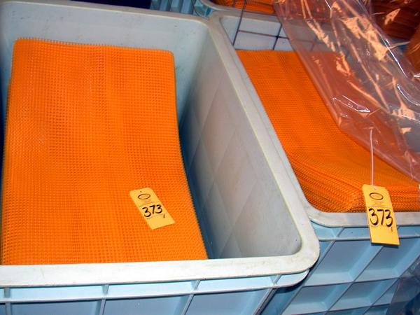 one  bundle, container not included