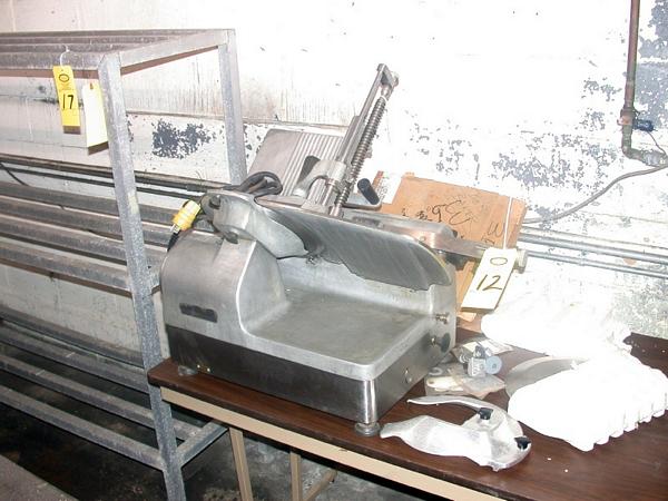 de, knife sharpener & cover, runs