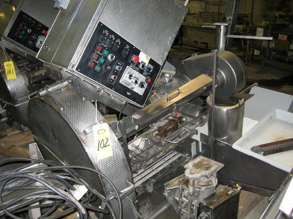 feed 7.5 h.p., 220/440 volts, 3 phase, all s.s. body & legs, w/paper sheeter, take-away conveyor,