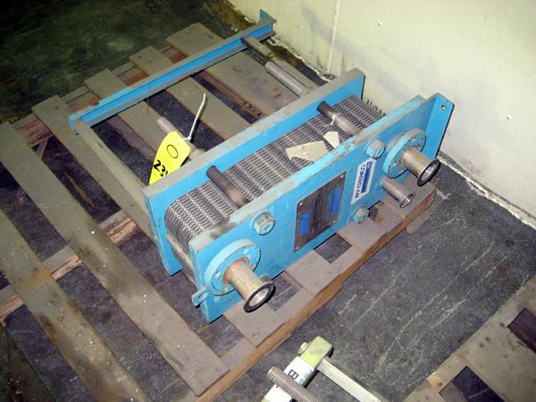 nger, Ser. #19206, 1 1/2" piping
