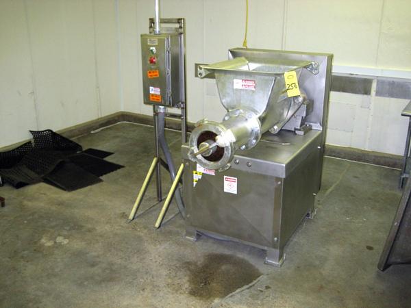 6HB Gearbox Ser. #497P w/auger #GW-2-5-80B, Ser. #102075 recently refurbished