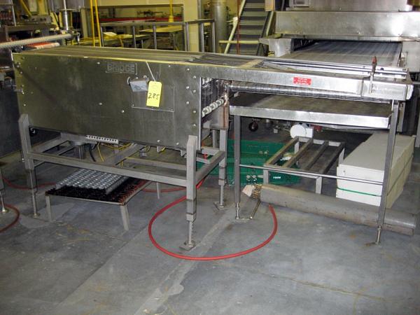 26056-NR, 18" W ladder chain belt, 9' L X 4' index