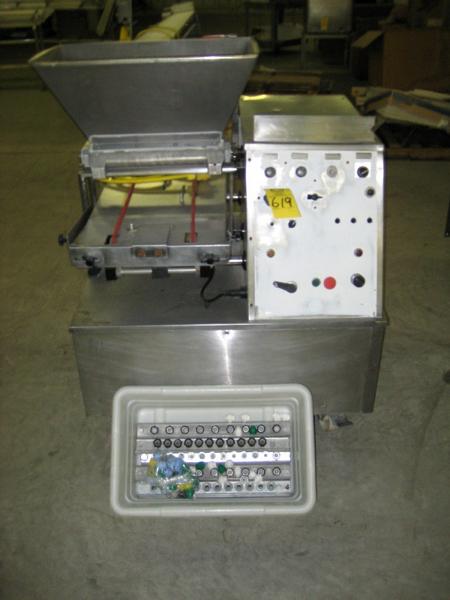 20 volts, single phase w/tote of misc. filler parts