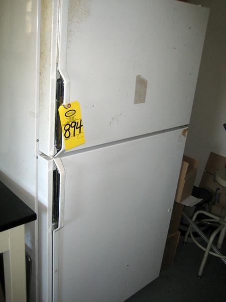 Whirlpool Refrigerator