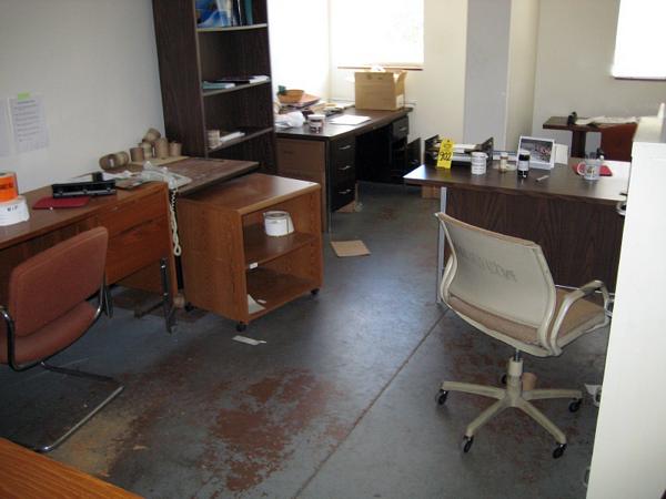 Cabinets, (4) Chairs
