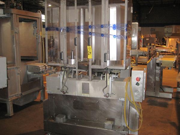 09039, all s.s., double turntable, single blade, on wheels, 440 volt