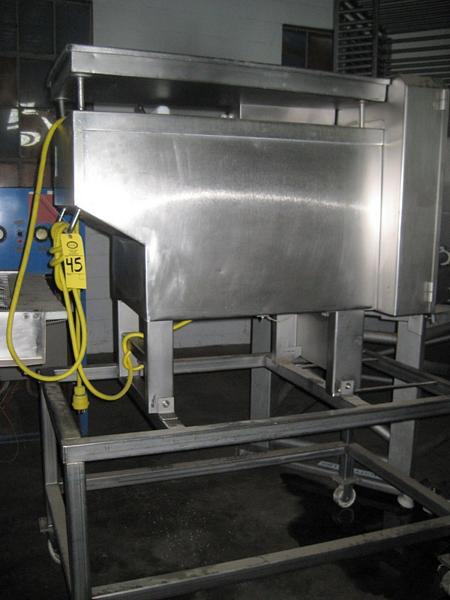 mfg. 1999, s.s. frame, on wheels