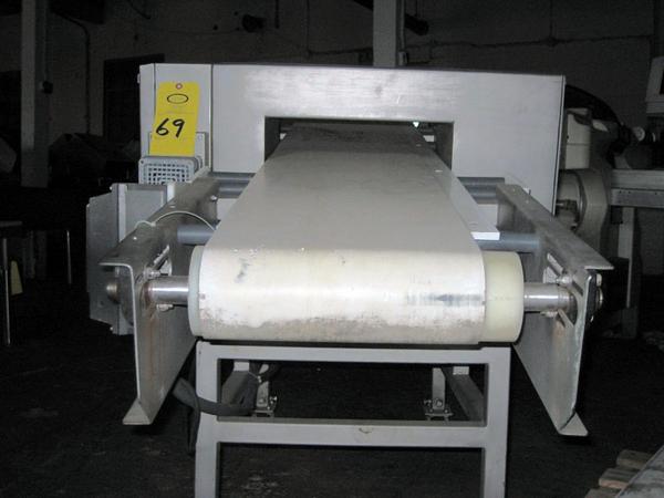 3" X 14" aperture, w/12 X 70 s.s. frame conveyor, neoprene belt
