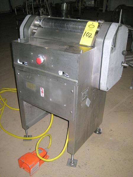 1989, w/foot switch activation, 3/4 h.p., 220 volt, 3 phase
