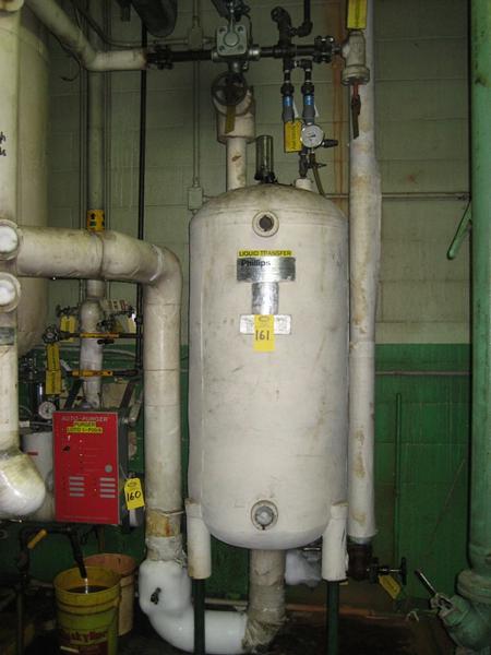 ank, Nat'l Board #22008, Ser. #23979, 250 max wp, 650º F max temp., -20º F min temp., RT-3, mfg.