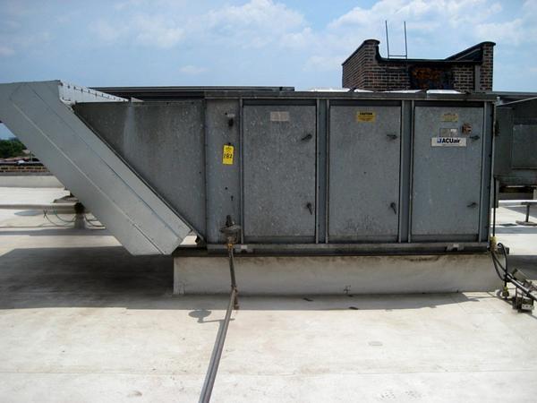 tank dimensions 63" diam. X 108" L X 60" deep ** Located In Chicago **