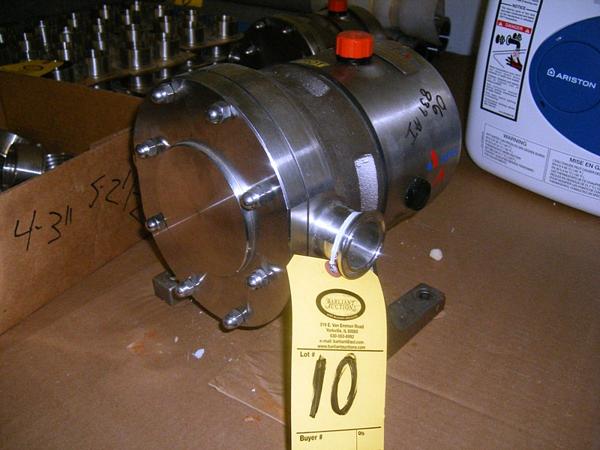 e Pump, Ser. #CO3497381, 1/2" clamp ports (Never Installed)