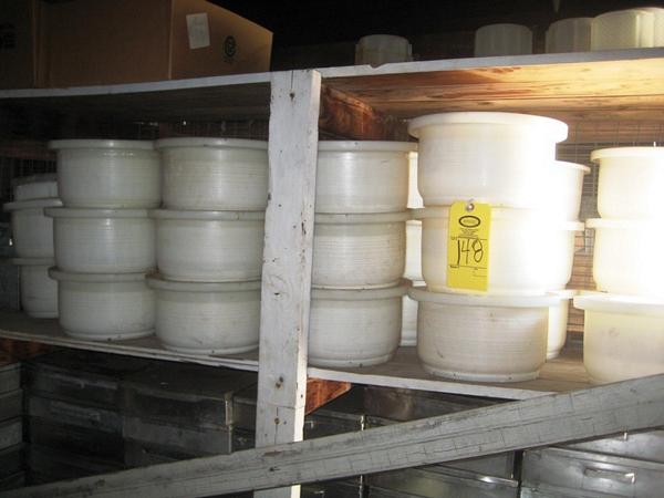 se Forms, 10 1/2" diam. x 6" deep