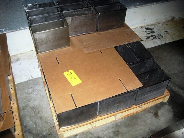 ted Brick Cheese Forms, 9" L x 5" W x 9" H
