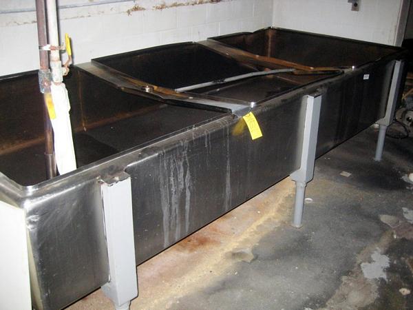 12' L x 60" W x 22" deep x 39" H