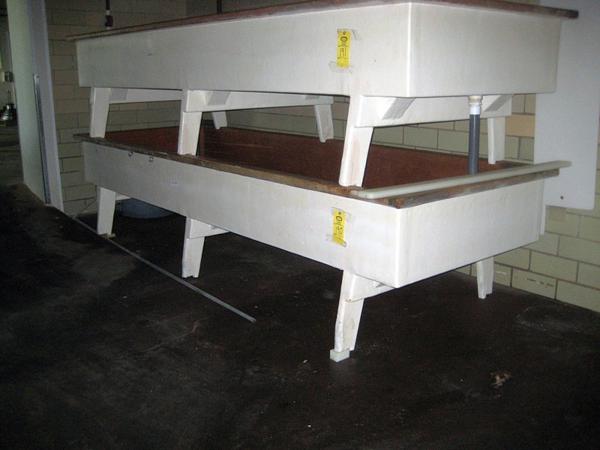 tackable design, 450 gallons, inside dimensions 12' L x 48" W x 16" deep x 35" H