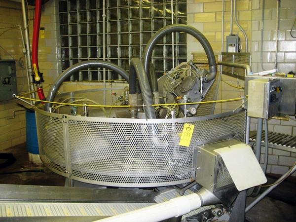 uum Sealing Machine w/"soft vacuum feature", Ser. #0723732, 4 chambers & dual 14" seal bars,