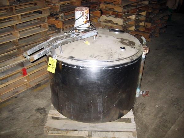 Process Tank w/agitator, 43" Diam. x 24" Deep