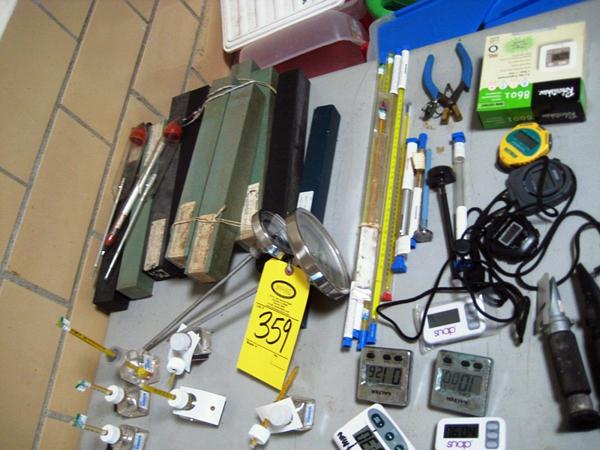 drometers, Lab Timers & (2) Refractometers