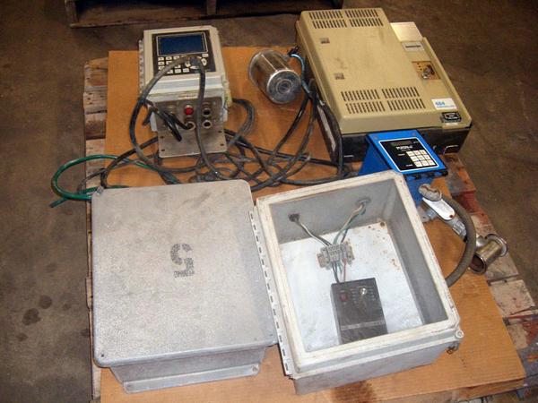 nd Gould Modicon Controller & (2) Plastic Enclosures