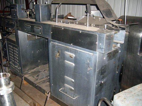 er/Filler/Sealer, Ser. #33576, currently set-up for 2 liter rectangular cartons, includes Nordsen