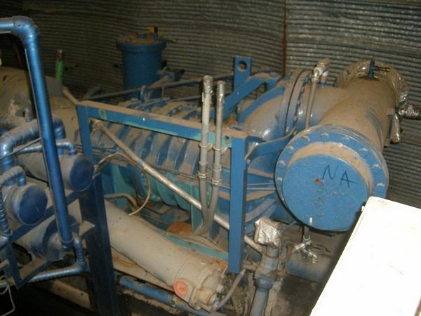 81929, drawing #1877538 w/200 h.p. motor, 208/220/440 volt, electrical starter box and oil separator