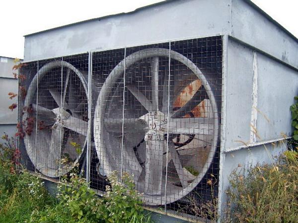 ve Condenser, 180 estimated tons for ammonia, coil and fan sections disassembled for transport, coil