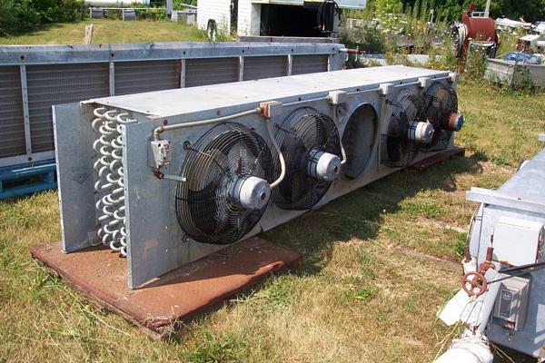 , estimated cap., 7.5 tons, 5 axial fans, 1/2 h.p., 220 volt power, designed for 38º F room with 26º