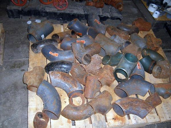 lves, Steel Pressure Fittings, Flanges & Connectors, Includes (15) Pallets with over (50) Assorted