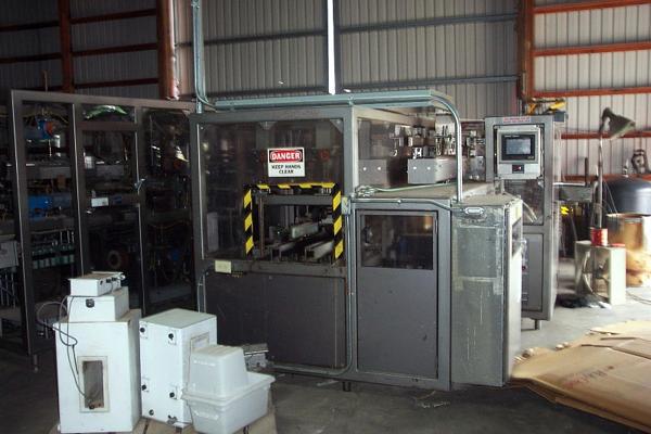 Former/Caser, Ser. #10975, automatic case packer, PLC controls, s.s. frame, 17' L X 8' W X 8' H (