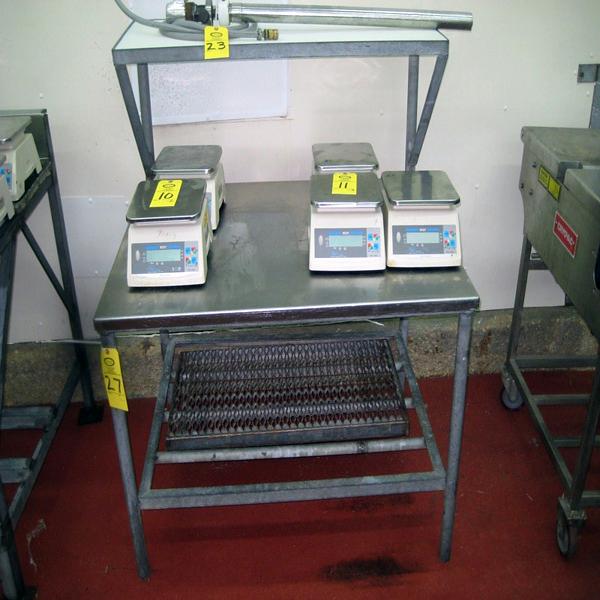 teel legs, w/16" X 45" L poly top riser