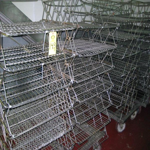 askets/cart, 26 1/2" W X 30 1/2" L, 8" between
