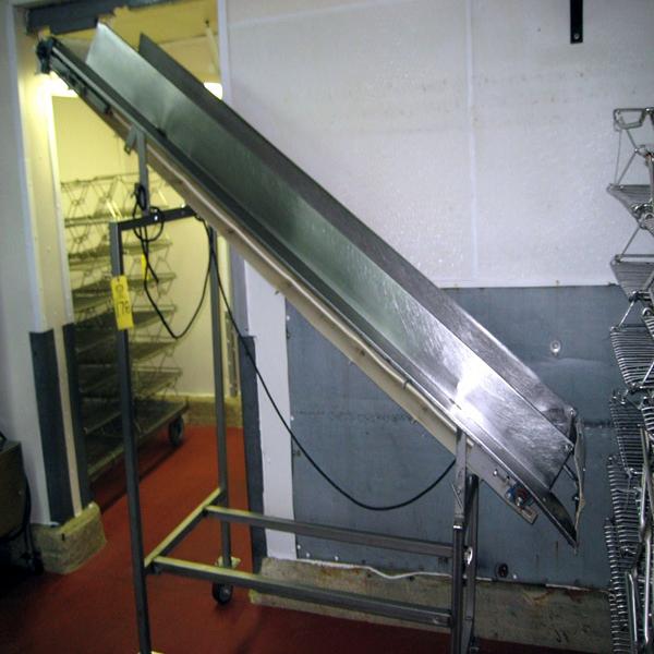 belt, 1" flights, 12" between flights, 7' discharge & 33" infeed