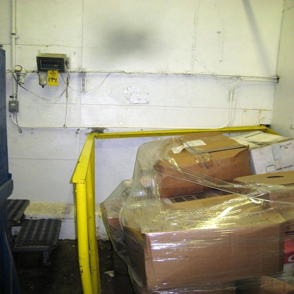 B cap., 4' W X 5' L platform