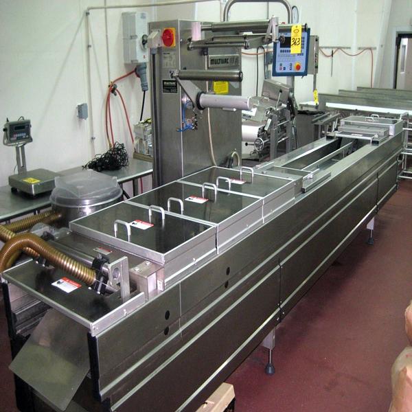 Ser. #1987, Mfg. 2003 w/vacuum trim can, set-up w/4-up, 4 1/2" X 7 1/4" die set, 265 mm cut-off, 420