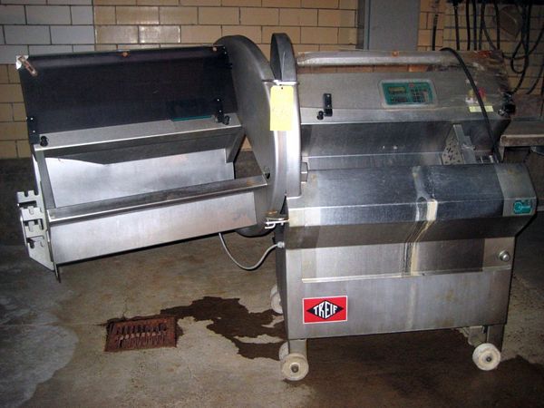 25, mfg. 1998, 220 volts, w/ 9 1/2" X 55" out feed conveyor       ; located in Grenada, Mississippi