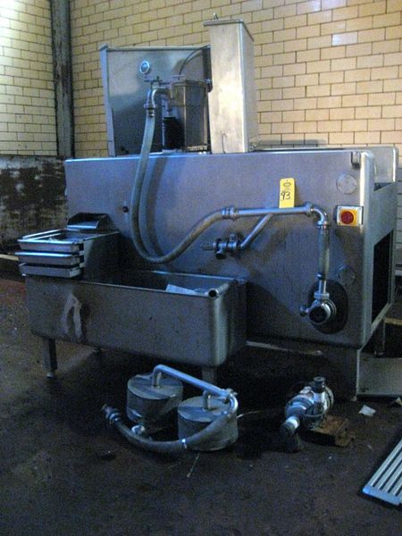 edle, Ser. #192, walking beam conveyor w/brine tank & filter screens              ; located in