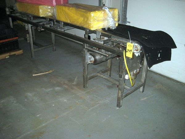 w/drive, missing belt  ; located in Chicago, Illinois