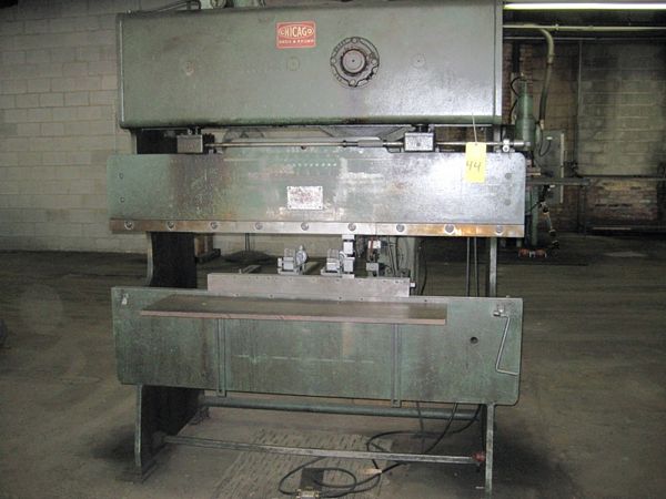 ke, Ser. #L-16704, 6' overall, 62" between, 6" throat, adjustable back gauge