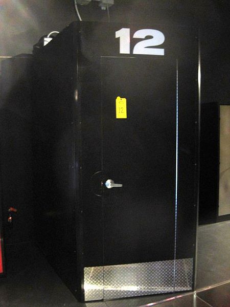 ning Booth, Ser. #120563670T, w/attached dressing room, booth 25" W X 19" Deep X 88" H, dressing