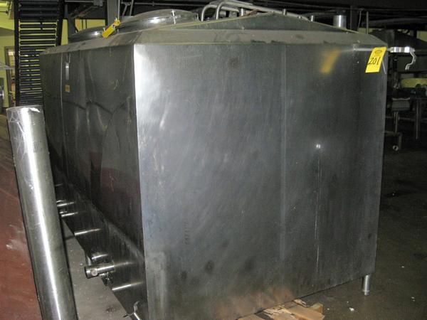 , 2 dome tops, 9' L X 5' W x 5' H