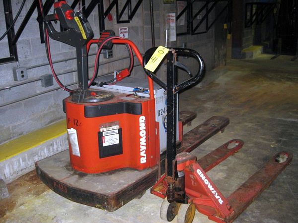 let Jack, Ser. #112-95-16011, 6,000 LB cap., 24 Volt Exide Battery & (1) Raymond Pallet Jack  **