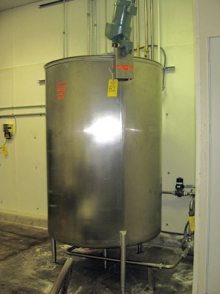 Single Wall Flat Bottom Tank, 48" Diam. X 68" H, 1 1/2" bottom discharge, includes s.s. Goulds Pump