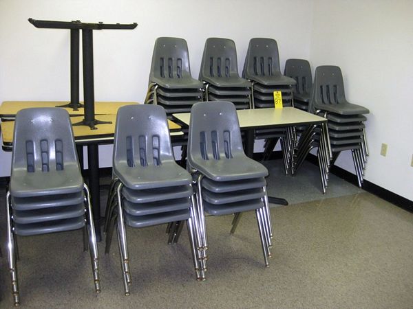 24" X 48", (59) Plastic Chairs, (5) Cloth Chairs  **Located In Scranton, PA