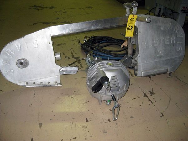 plitting cattle & other large animals, 220 volt, 3 h.p., 3 phase, 60 hertz  **Located In
