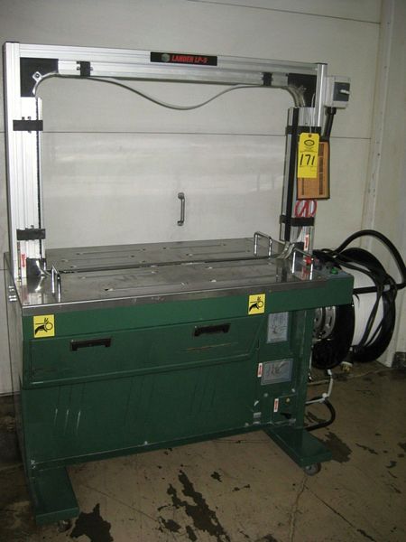 33" L X 24" H opening, 1/2" W plastic strapping, 230 volt, 3 phase  **Located In Yorkville, IL