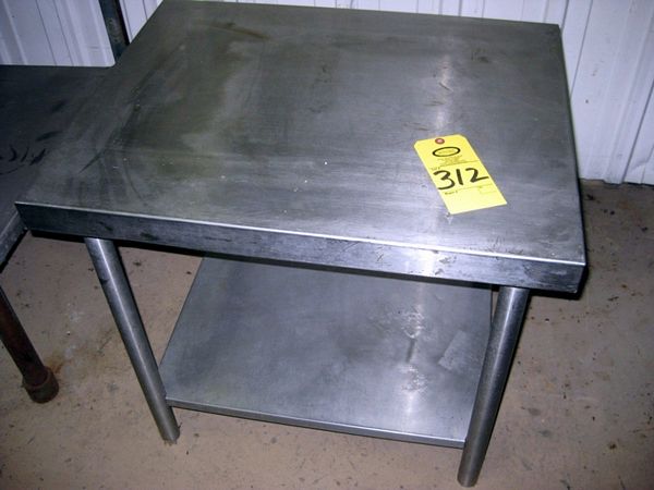 f, S.S. Foreman's Desk & S.S. Table 24" X 36" w/7" backsplash